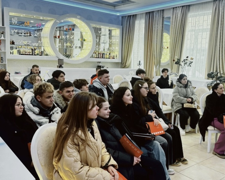 ДНІ ВІДКРИТИХ ДВЕРЕЙ